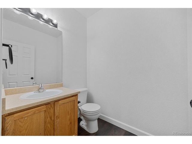 5255 Memphis St 1112, Denver, CO 80239