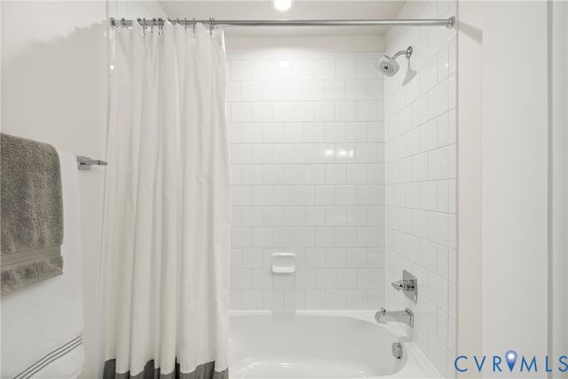 6427 Twin Falls Ct, Moseley, VA 23120
