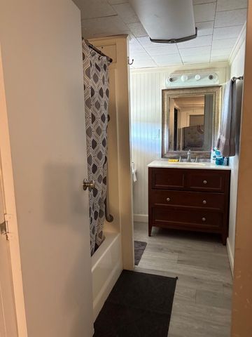 4915 W Fm 1462, Rosharon, TX 77583