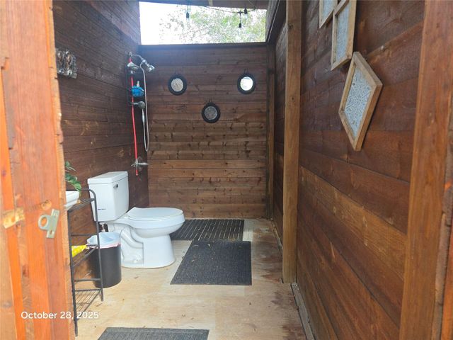 4915 W Fm 1462, Rosharon, TX 77583