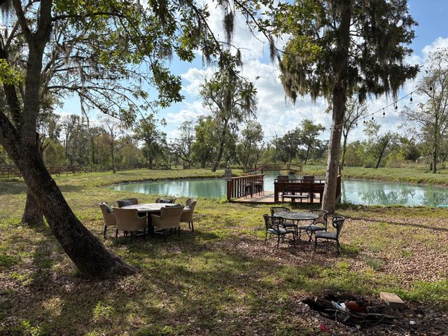 4915 W Fm 1462, Rosharon, TX 77583