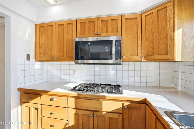 2431 Wellington Court, Anchorage, AK 99517