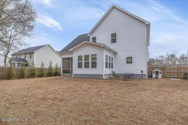7177 Old Stump Drive SE, Leland, NC 28451