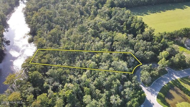 7177 Old Stump Drive SE, Leland, NC 28451