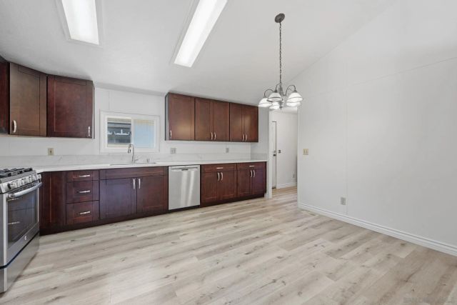 14955 Avenida Venusto 13, San Diego, CA 92128