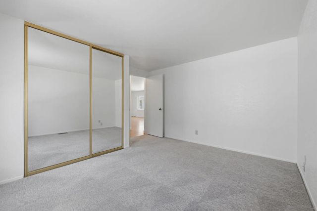 14955 Avenida Venusto 13, San Diego, CA 92128