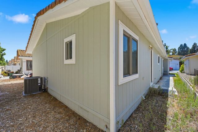 14955 Avenida Venusto 13, San Diego, CA 92128