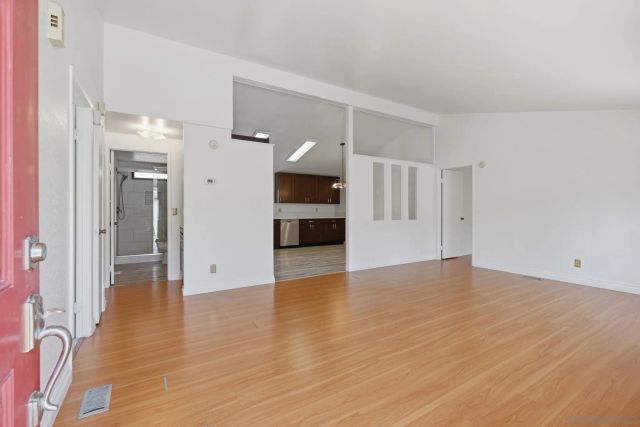 14955 Avenida Venusto 13, San Diego, CA 92128