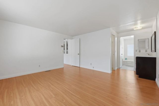 14955 Avenida Venusto 13, San Diego, CA 92128