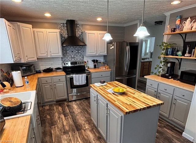 3341 Anglin Mill Road, Sandy Ridge, NC 27046