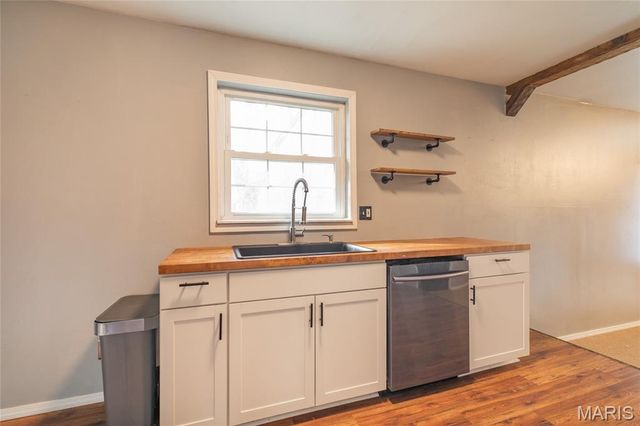 5000 Cavalier Court, Godfrey, IL 62035