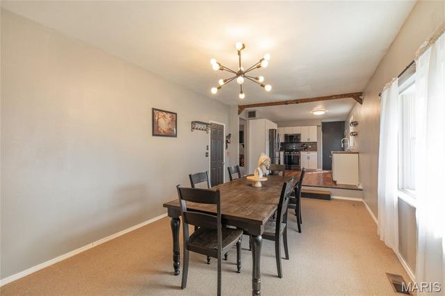 5000 Cavalier Court, Godfrey, IL 62035