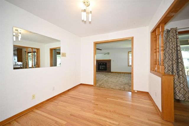 5014 N CYPRESS Avenue, Kansas City, MO 64119