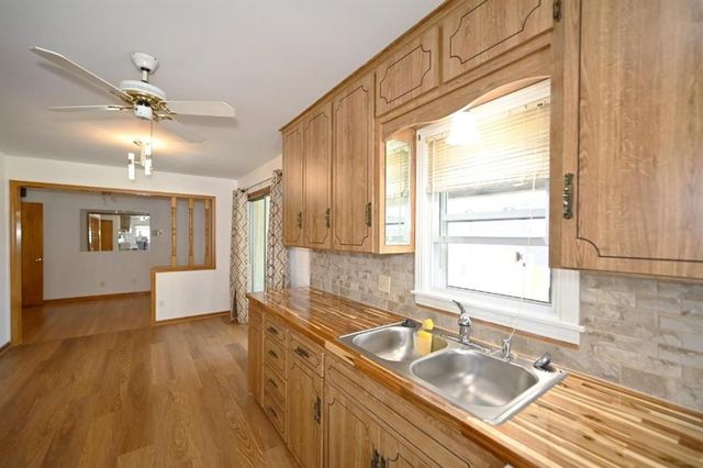 5014 N CYPRESS Avenue, Kansas City, MO 64119