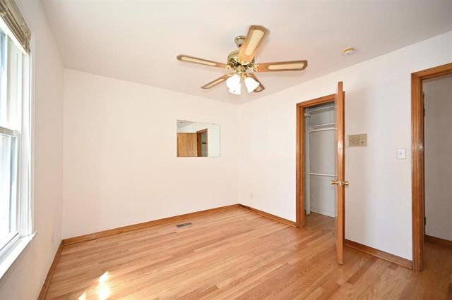 5014 N CYPRESS Avenue, Kansas City, MO 64119