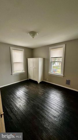 330 KOSSUTH STREET, Riverside, NJ 08075