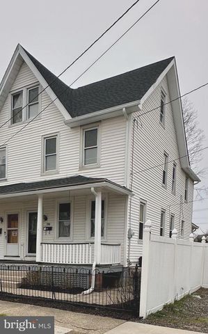 330 KOSSUTH STREET, Riverside, NJ 08075