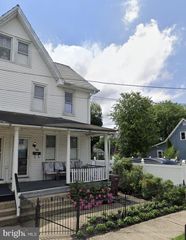 330 KOSSUTH STREET, Riverside, NJ 08075