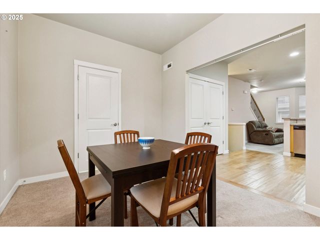 406 Ne PATRICIA ANN Pl, Hillsboro, OR 97006