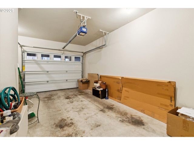 406 Ne PATRICIA ANN Pl, Hillsboro, OR 97006