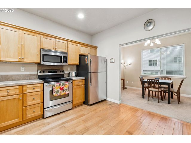 406 Ne PATRICIA ANN Pl, Hillsboro, OR 97006