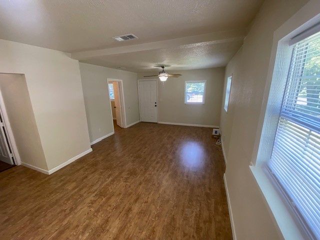 3833 S Grove Street, Fort Worth, TX 76110