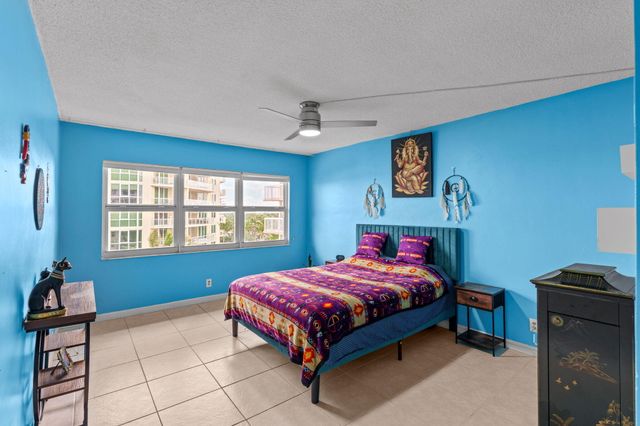 1069 Hillsboro Mile Hillsboro Mile 503, Hillsboro Beach, FL 33062