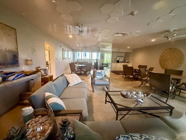 1069 Hillsboro Mile Hillsboro Mile 503, Hillsboro Beach, FL 33062