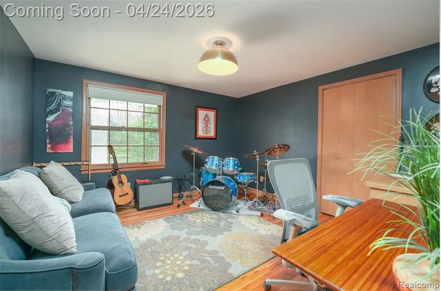 11989 Amherst Court, Plymouth, MI 48170
