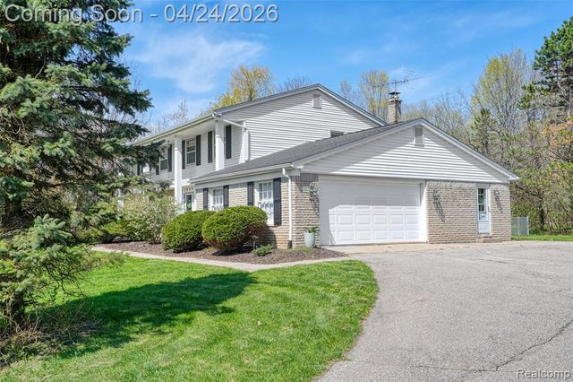 11989 Amherst Court, Plymouth, MI 48170