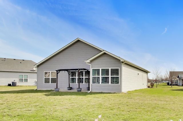 10204 Robinson Court, Dyer, IN 46311