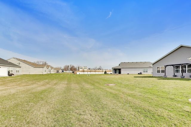 10204 Robinson Court, Dyer, IN 46311