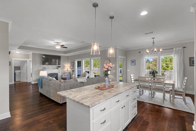 106 Cruz Court, Dothan, AL 36305