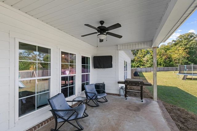 106 Cruz Court, Dothan, AL 36305