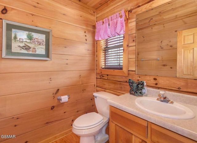 2145 Stillhouse Road, Dandridge, TN 37725