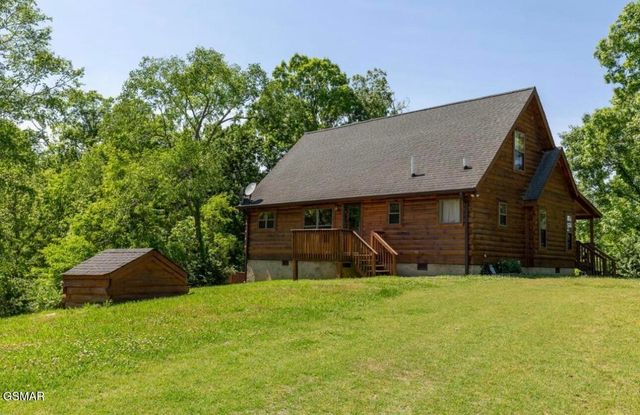 2145 Stillhouse Road, Dandridge, TN 37725