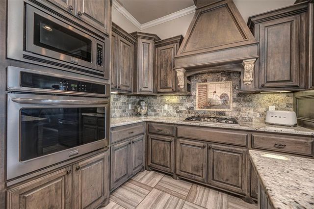 2709 Fields Road, El Reno, OK 73036