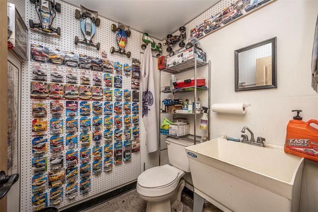 2709 Fields Road, El Reno, OK 73036