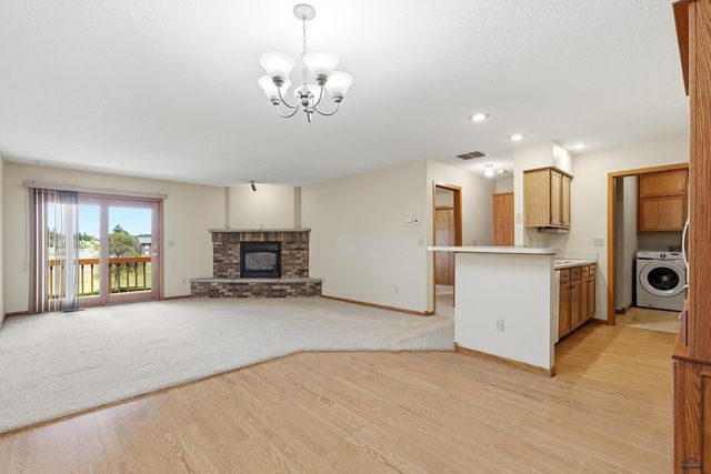 4834 MOUNTAIN SPRINGS CT, Rapid City, SD 57702