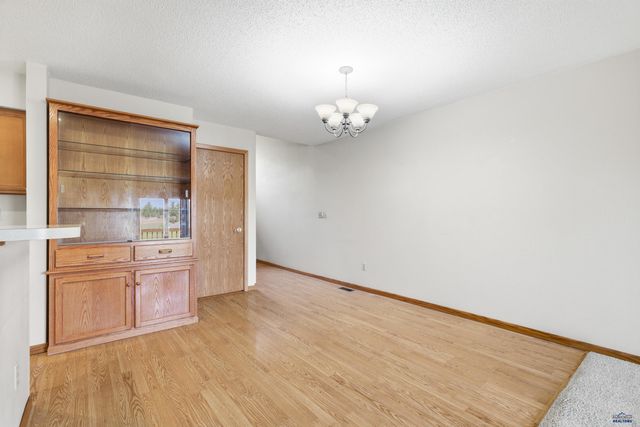 4834 MOUNTAIN SPRINGS CT, Rapid City, SD 57702