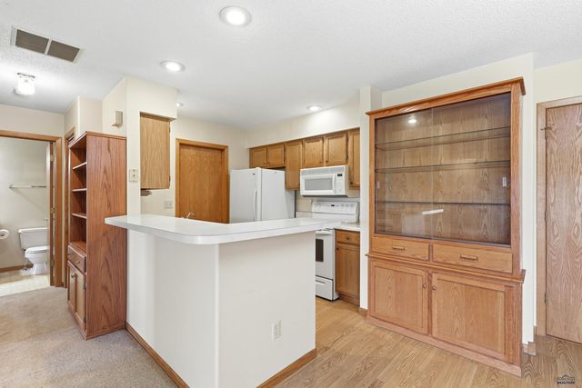 4834 MOUNTAIN SPRINGS CT, Rapid City, SD 57702
