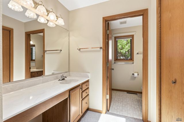 4834 MOUNTAIN SPRINGS CT, Rapid City, SD 57702