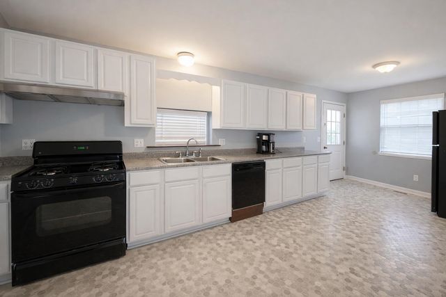 261 N Mary Street, Marine, MI 48039