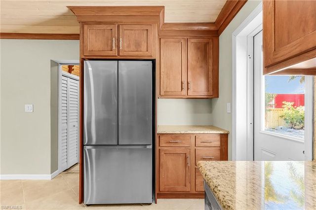 2371 Baybreeze ST, St. James City, FL 33956