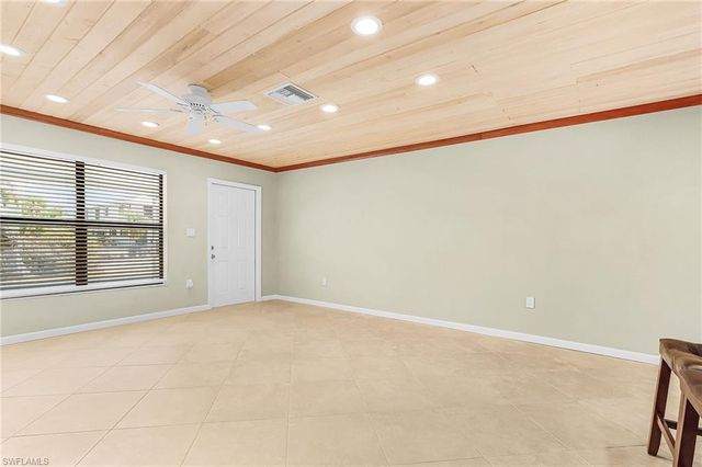 2371 Baybreeze ST, St. James City, FL 33956