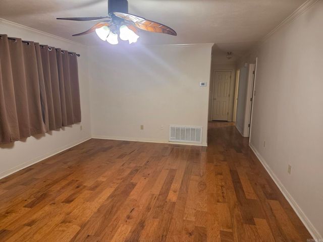 1405 Hillcrest Drive, Searcy, AR 72143