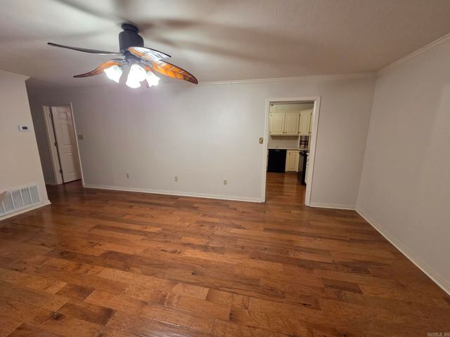 1405 Hillcrest Drive, Searcy, AR 72143