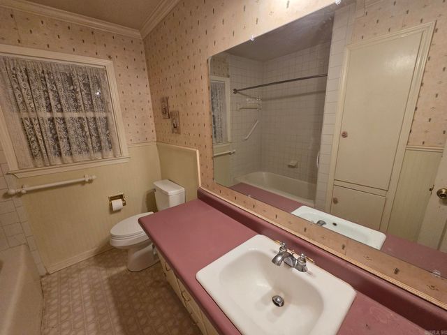 1405 Hillcrest Drive, Searcy, AR 72143