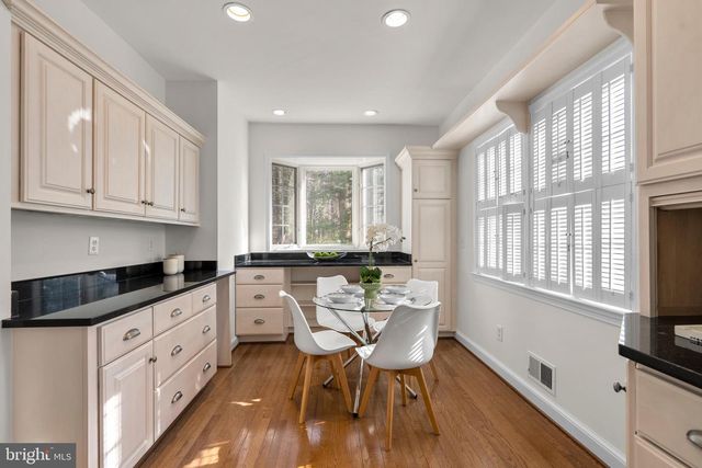 1317 MERRIE RIDGE RD, Mclean, VA 22101