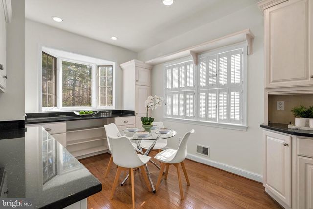 1317 MERRIE RIDGE RD, Mclean, VA 22101